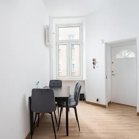 Elektrownia Powisle Comfort * Warschau